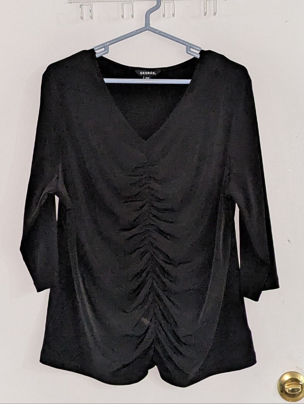 George Black V-Neck Ruched Front 3/4 Sleeve Top Size XL